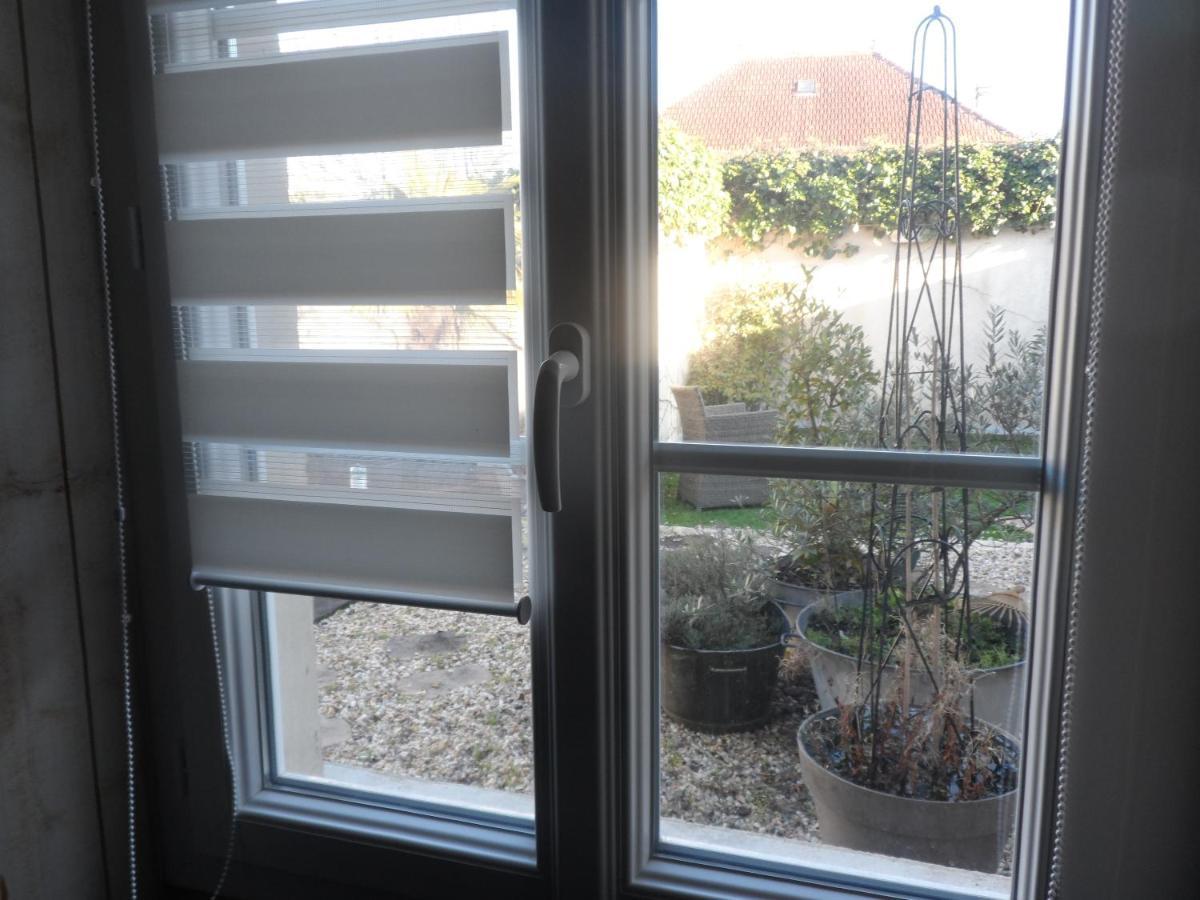 Suite En Terrasse A Cognac Exterior foto