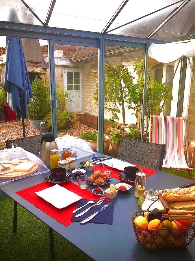 Suite En Terrasse A Cognac Exterior foto