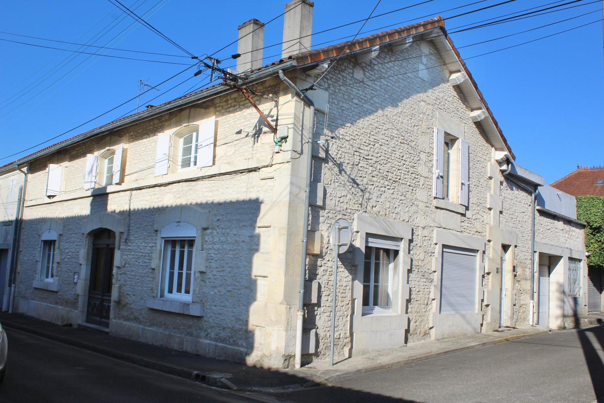 Suite En Terrasse A Cognac Exterior foto